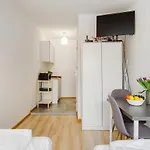 Shortstaypoland Dluga Apartman *